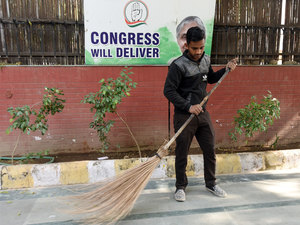 Blame game in Congress after party's rout in Delhi Assembly polls