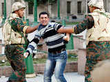 Army controls pro-Mubarak protester