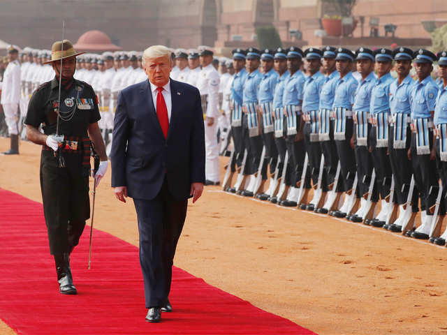 Trump inspects honour guards