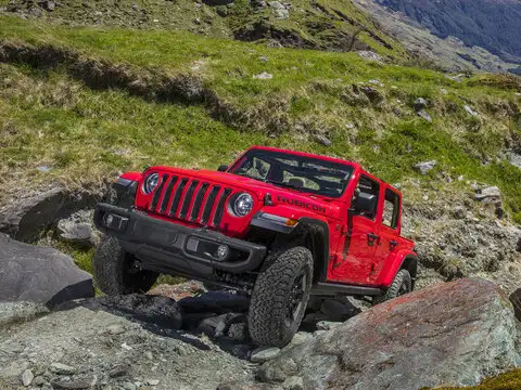Jeep Wrangler Rubicon engine