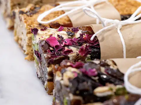 Nutty Rose Extravaganza