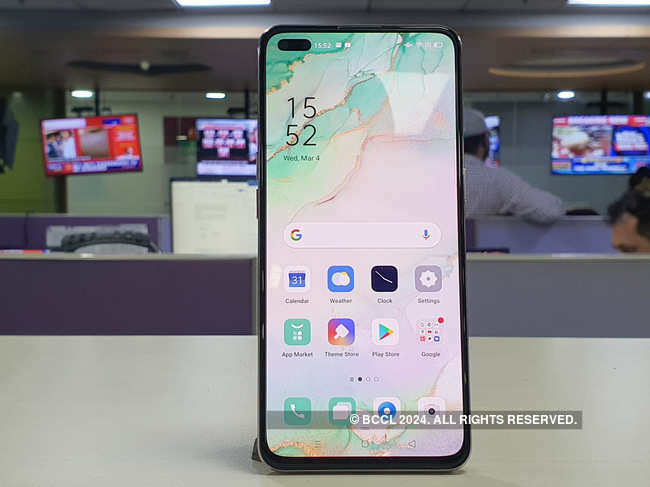 Oppo Reno 3 Pro​ faces no heating or performance issues.​