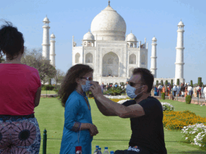 Taj corona