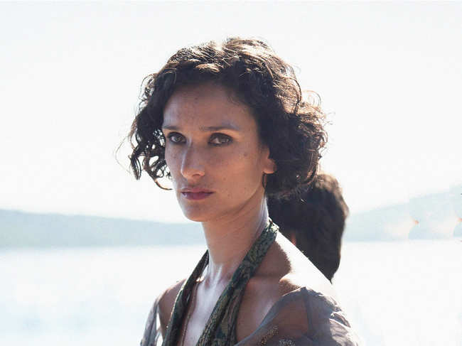 Indira Varma Coronavirus Game Of Thrones Star Indira Varma Tests Positive For Coronavirus