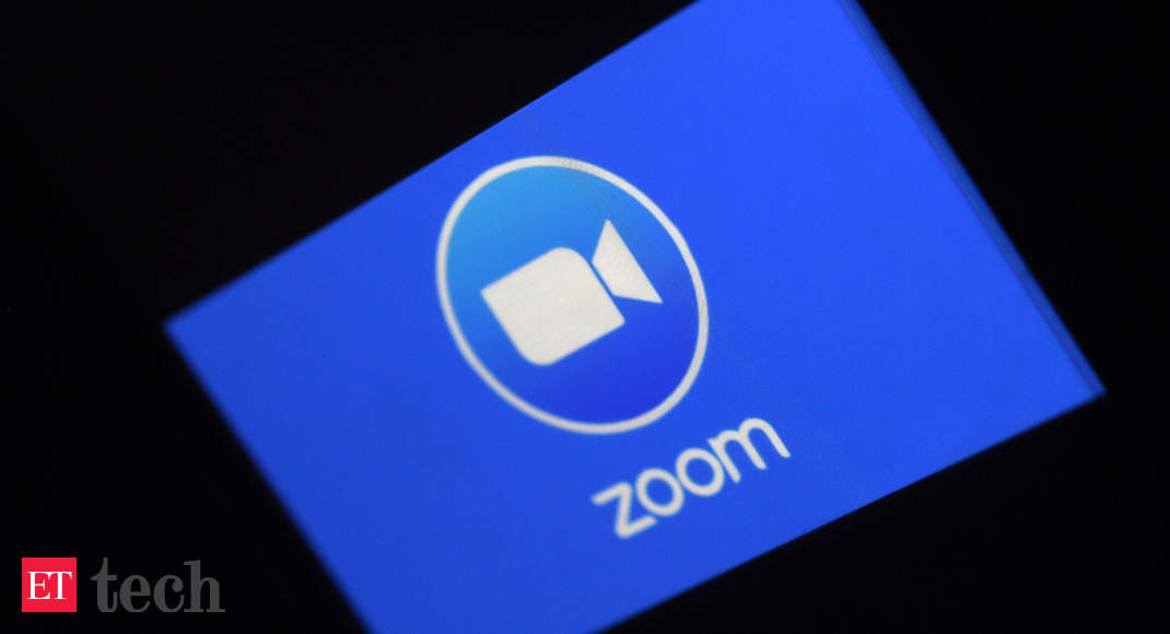 Zoom video conferencing mobile phone app