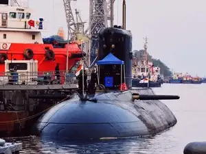 Naval