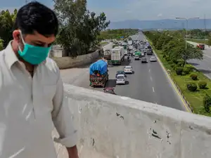 virus pakistan afp