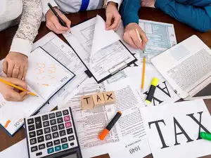 I-T Dept to immediately release pending refunds up to Rs 5 lakh