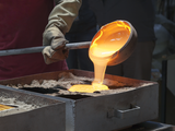 Gold may continue to rally amid weak global economic outlook