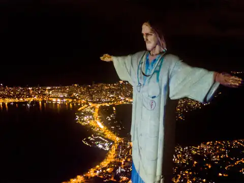 Brazil thank the frontline warriors