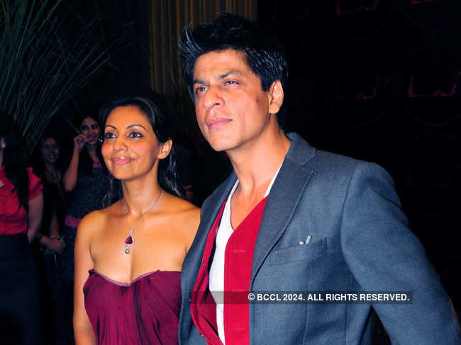 The office building, which was offered by SRK and Gauri, is now refurbished into a quarantine zone, equipped with 22 beds.