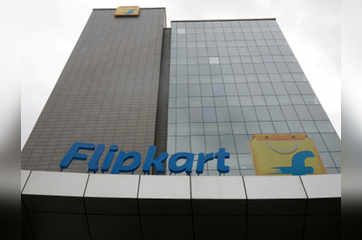 Flipkart invests $90 million more in marketplace, PhonePe platform