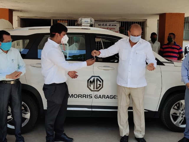 MG Motor turns the Hector SUV into an ambulance for Vadodara ...