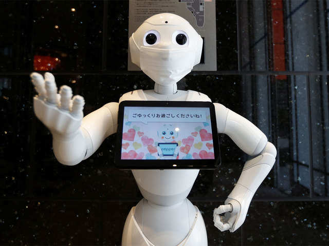 Japan debuts robots at hotels