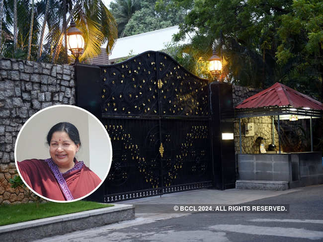 ​Two mango trees, a jackfruit tree, five coconut trees and five banana trees lend much greenery to the structure of Jayalalithaa's residence.​