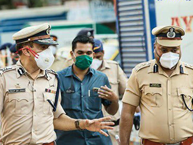 Mumbai Police's Twitter handle recently crossed the five million followers mark.​