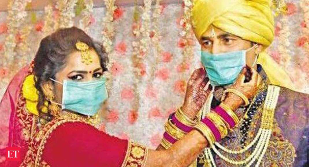 लॉकडाउन में शादी: लॉकडाउन में शादी मतलब 'नो बैंड, बाजा और बारात' | ET Hindi