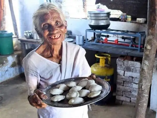 Idli Amma - Feeding the poor in a lockdown: The story of an 85-year-old woman | The Economic Times