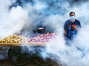 BMC workers fumigates_ BCCL