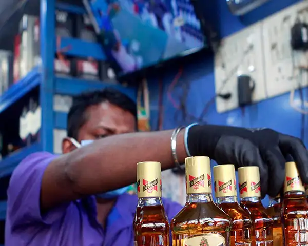 Maharashtra Liquor Home Delivery News Maharashtra Allows Liquor Home Delivery What We Know The Economic Times Video Et Now Buy whisky, wine, beer, gin, snacks, and other liquor on boozy.ph!