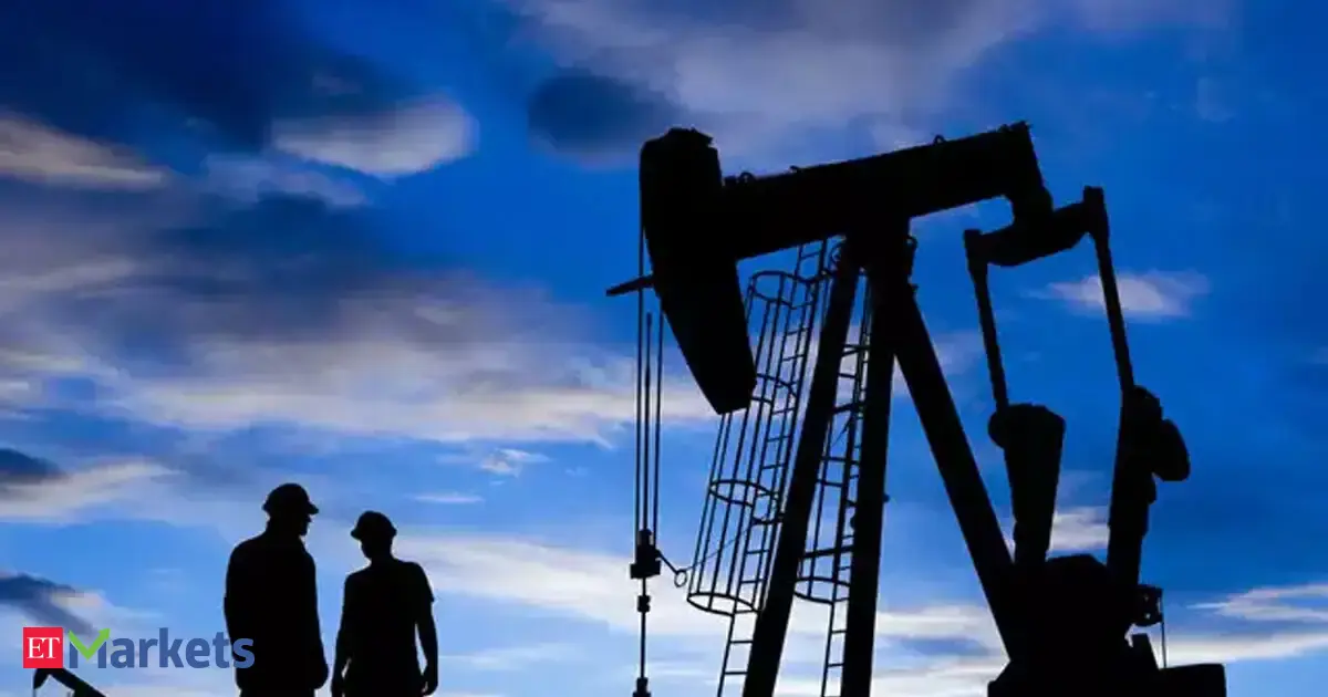 Crude oil prices drop 4% on China-US tensions, energy demand doubts ...