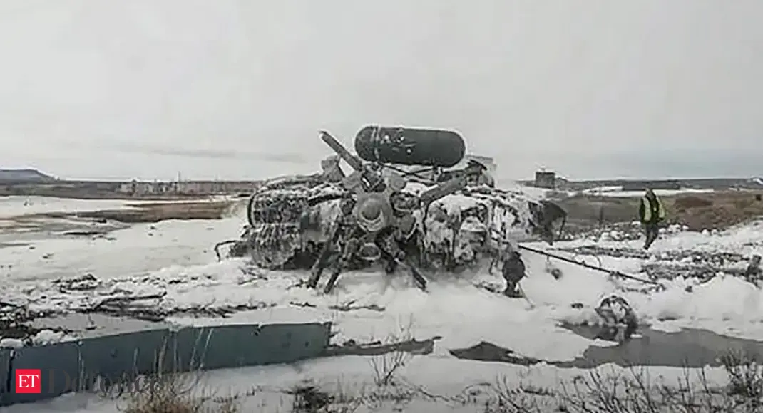 Military helicopter crashlands in Russia, kills 4 on board The