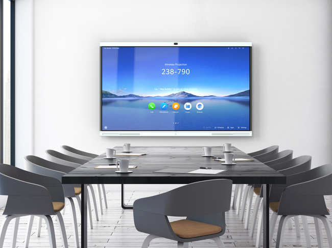 IdeaHub also supports HD projection, open office AppGallery and remote collaboration which is a must-have in meeting rooms.