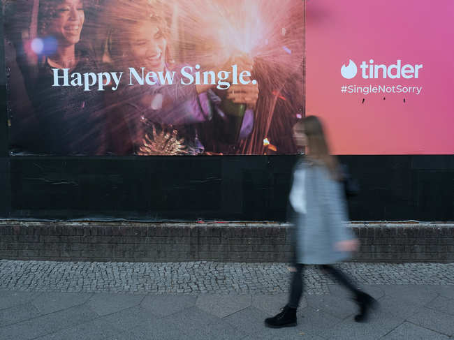 ​Tinder caters to a wide demographic, and the introduction of Prompts is likely to go down well with users​.