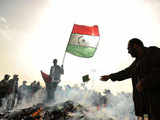 Moamer Kadhafi's 'green book' on fire