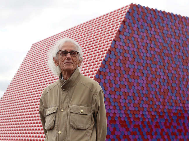 Christo death news: Christo, artist known for wrapping large monuments ...