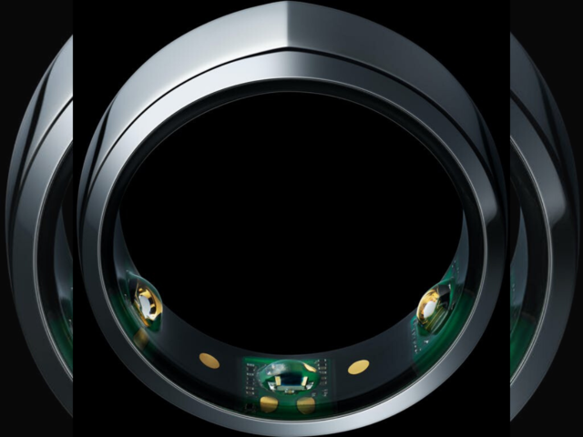 Oura ring