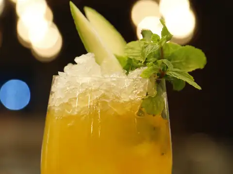 Mango & Gin