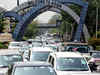 Massive traffic jam at Delhi-Noida border after UP govt closes entry from national capital