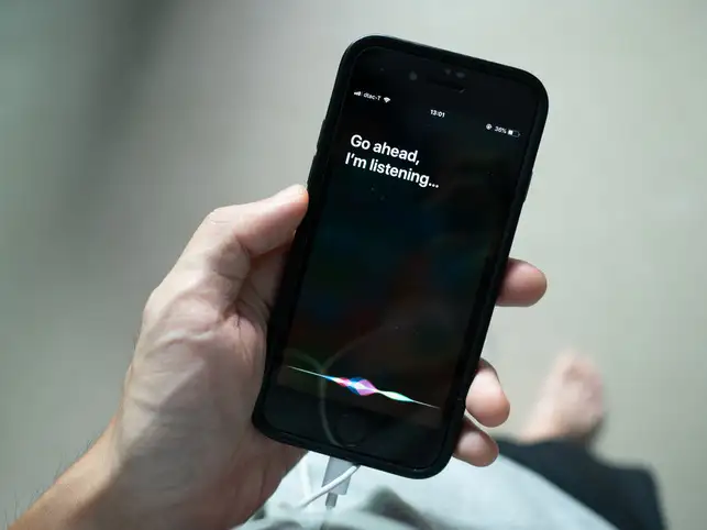 SIRI_iStock