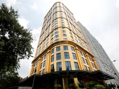 Gold-plated hotel 