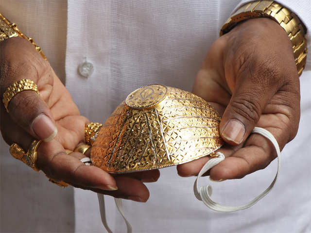 Meet the Pune man with the 'golden mask' - Gold mask | The ...