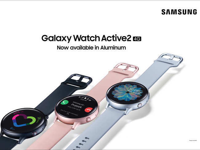 The smartwatch comes with a 340 mAh battery along with a 1.5GB RAM and 4GB internal memory.