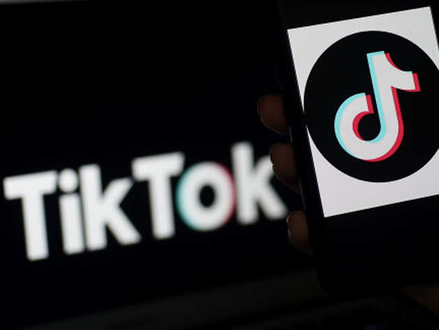 Amazon asks employees to delete TikTok from their phones