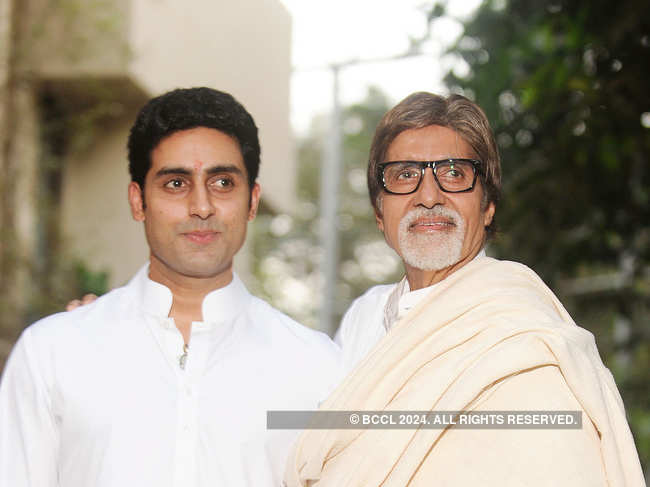 Amitabh Bachchan and son Abhishek ​have to be in the hospital for at least seven day​.