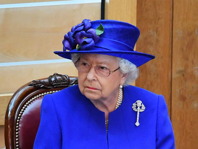 The Queen is said to be determined to make it to Balmoral in early August, a few weeks later than usual