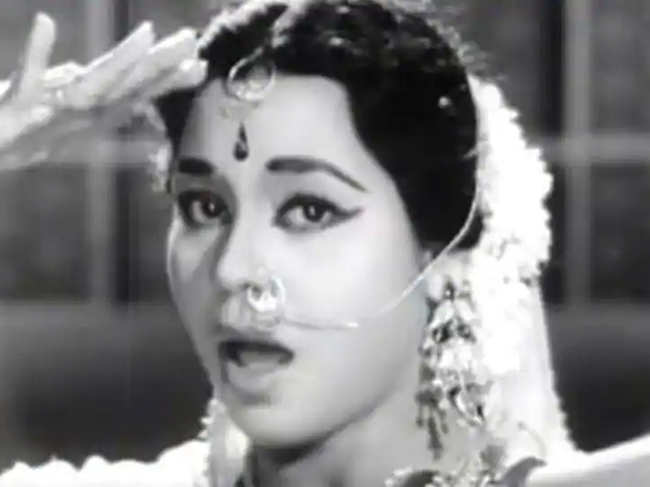 Kumkum was discovered by actor-director Guru Dutt in the 1950s. (Twitter/@NavedJafri_BOO)