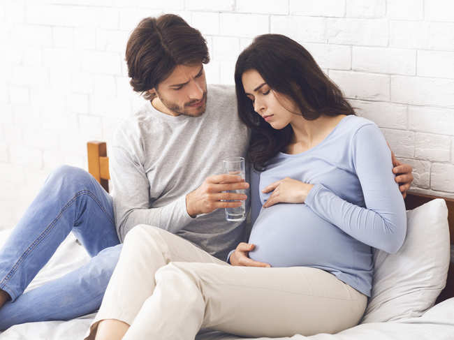 pregnancy-parents-morning sickness_iStock