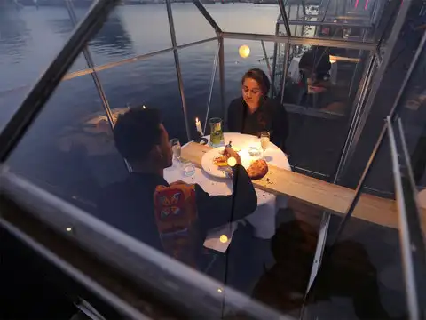 Contact-less dining