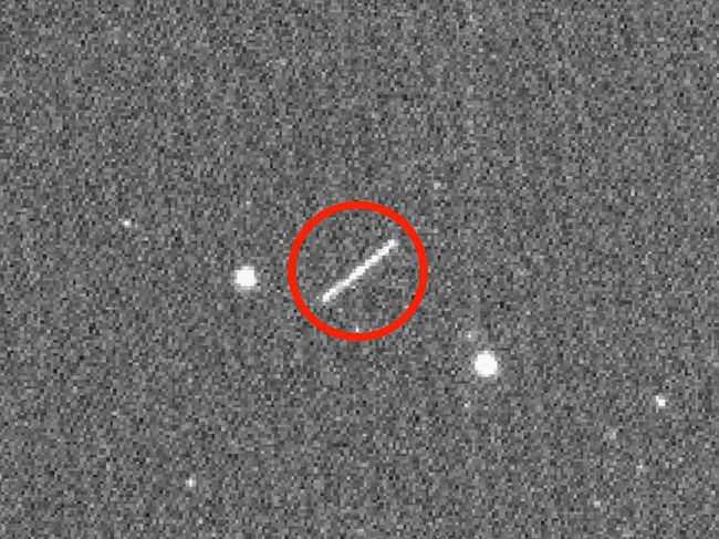 The image​ shows asteroid 2020 QG (the circled streak in the centre) which came closer to Earth than any other non-impacting asteroid on record. ​