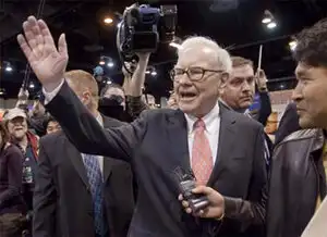 Buffett praises Jain; adds to Indian-origin successor rumour Buffett praises Jain; adds to Indian-origin successor rumour