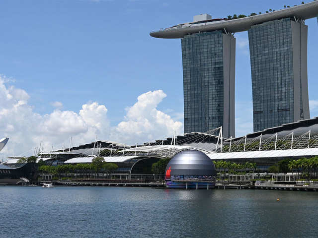 Singapore's Marina Bay Sands Apple Store Is Now Open