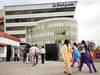 AP High Court freezes Mahindra Satyam's bank accounts