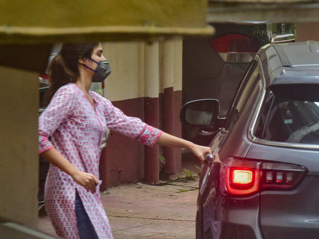 ​Rhea Chakraborty had arrived at the Narcotics Control Bureau office on Sunday. She was grilled for seven hours and has again been summoned on Monday​.