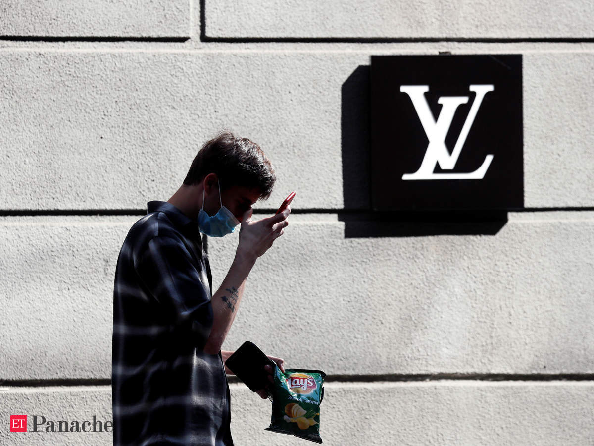 Louis Vuitton launching crazy S$1,300 face shield - Batam Top Places