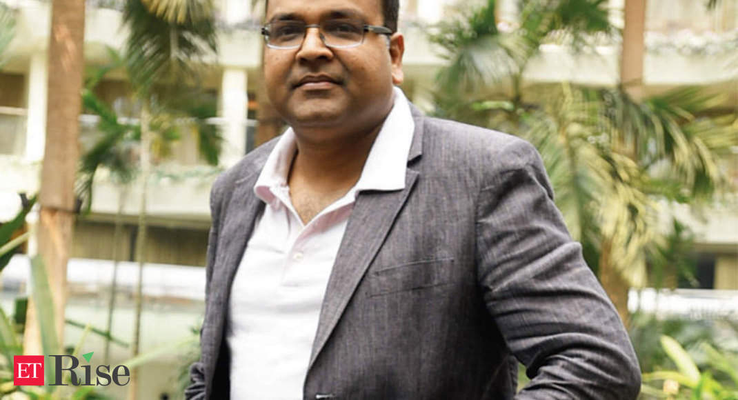 Fall Again, Rise Again: Story of ShopClues co-founder to hit stands soon - Economic Times
